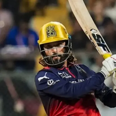 IPL Most Sixes List 2026: RCB Lead Six-Hitting Charts as Power Race Heats Up