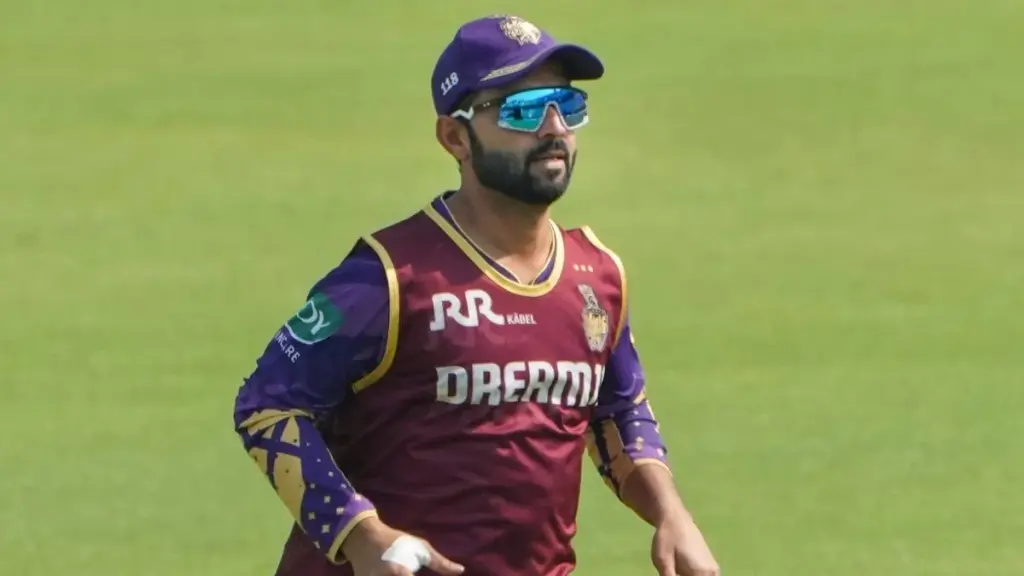 KKR vs RR: Ajinkya Rahane Bashed on Social Media as 'Liability' After Record Ducks